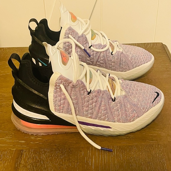 lebron 18 womens